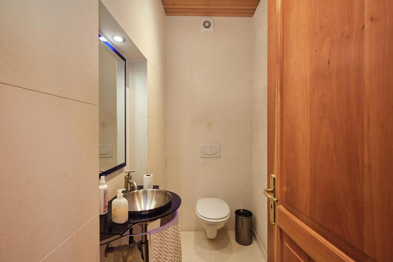 6 Bedroom Property for Sale in Camps Bay Western Cape